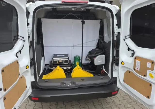 FORD Transit Connect Kombi 220 L1 Trend
