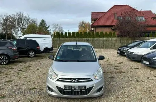 HYUNDAI I10 