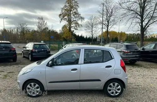 HYUNDAI I10 