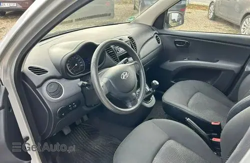 HYUNDAI I10 