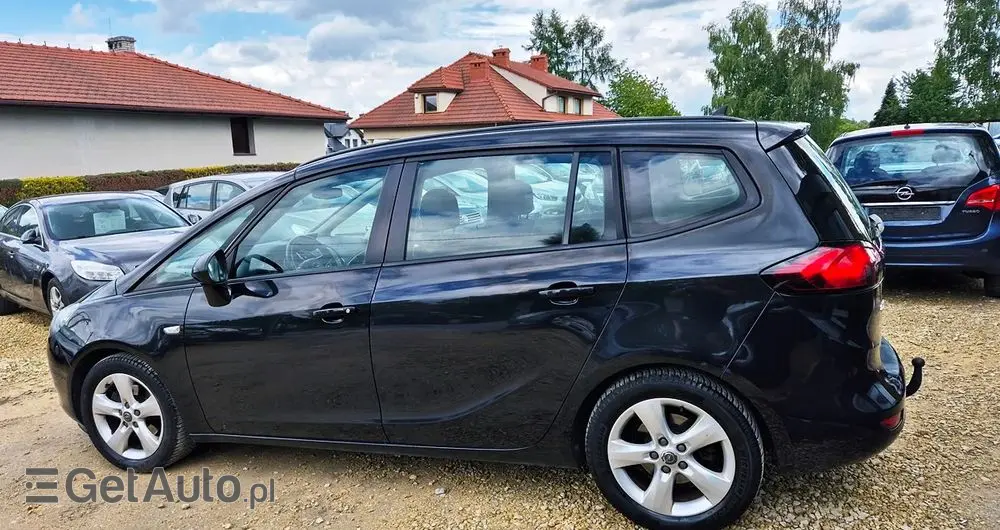 OPEL Zafira 1.4 T Cosmo