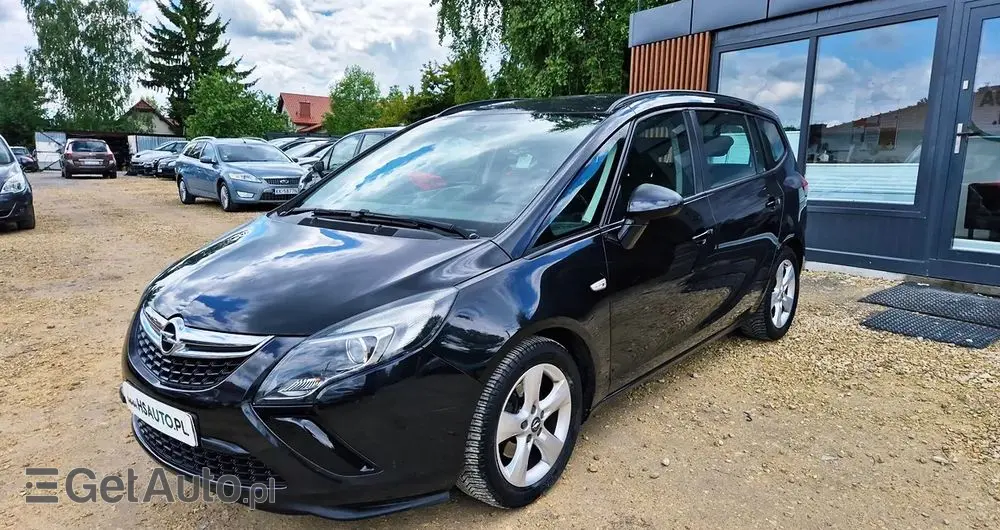 OPEL Zafira 1.4 T Cosmo