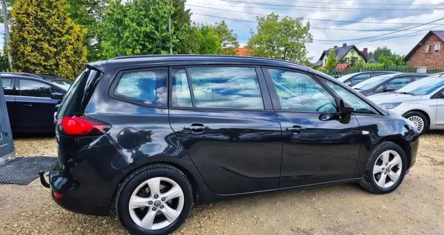 OPEL Zafira 1.4 T Cosmo