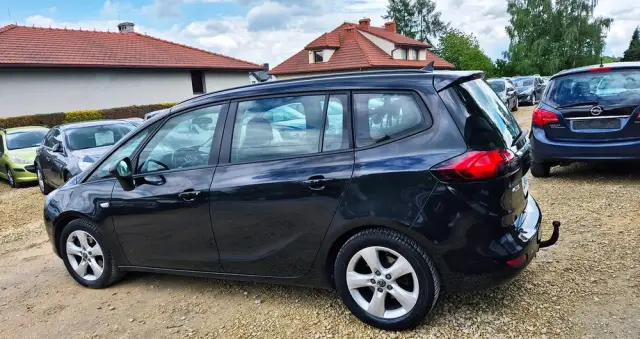 OPEL Zafira 1.4 T Cosmo
