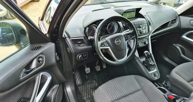 OPEL Zafira 1.4 T Cosmo