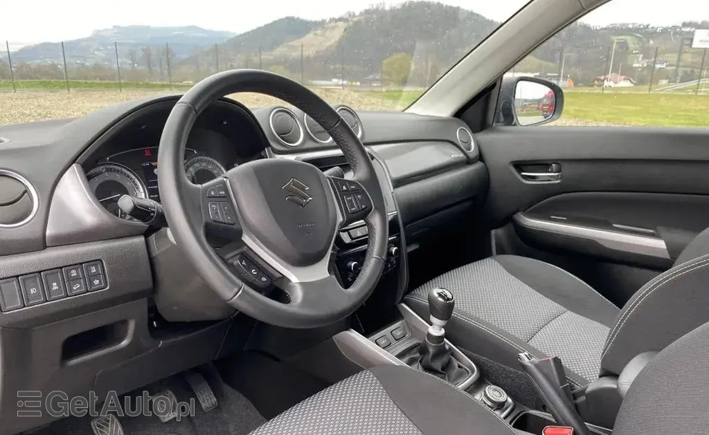 SUZUKI Vitara 