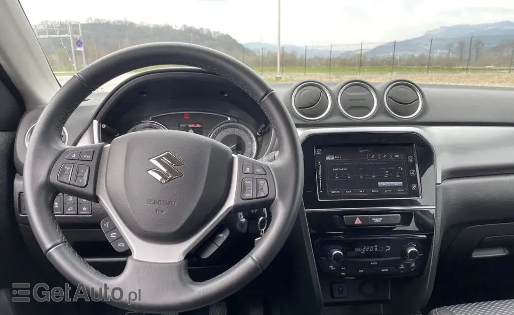 SUZUKI Vitara 
