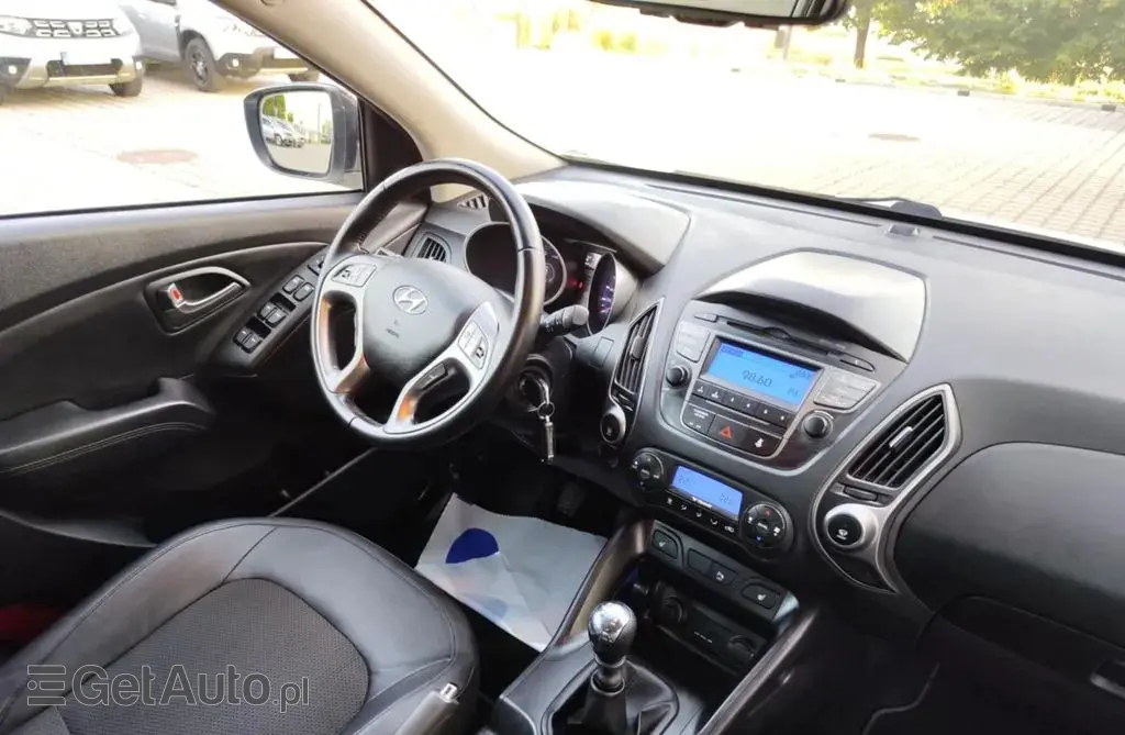 HYUNDAI Ix35 