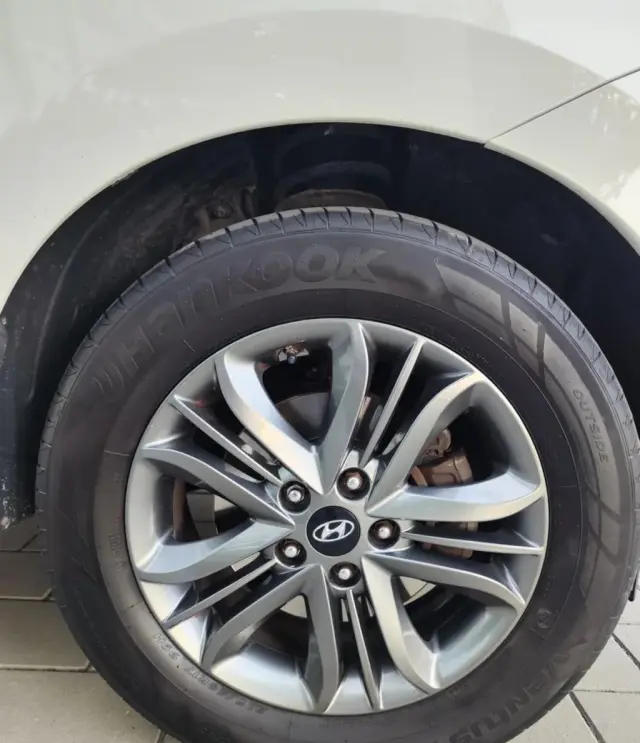 HYUNDAI Ix35 