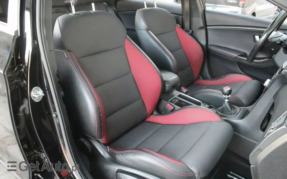 HYUNDAI I30 1.6 GDI Turbo Sport