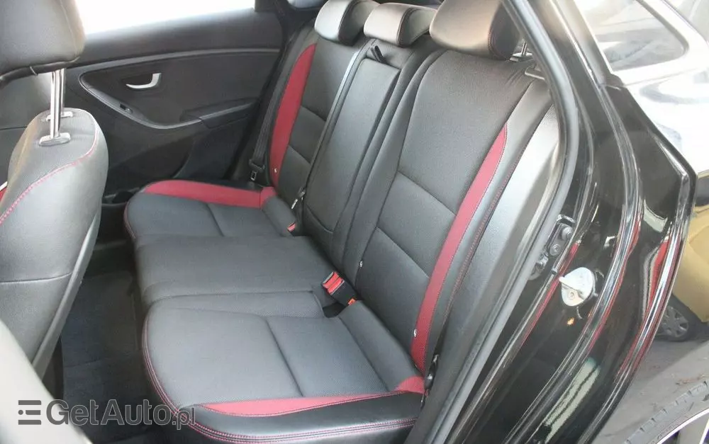 HYUNDAI I30 1.6 GDI Turbo Sport