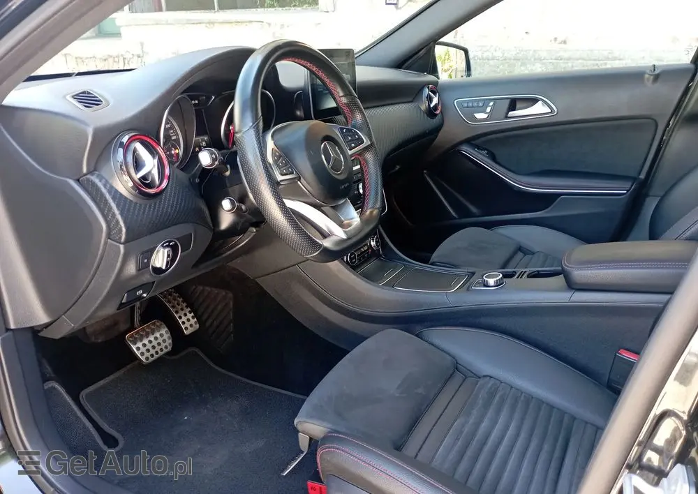 MERCEDES-BENZ Klasa A 250 7G-DCT Sport