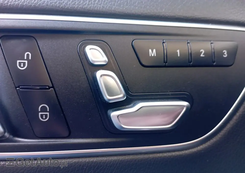 MERCEDES-BENZ Klasa A 250 7G-DCT Sport