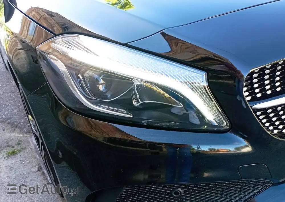 MERCEDES-BENZ Klasa A 250 7G-DCT Sport