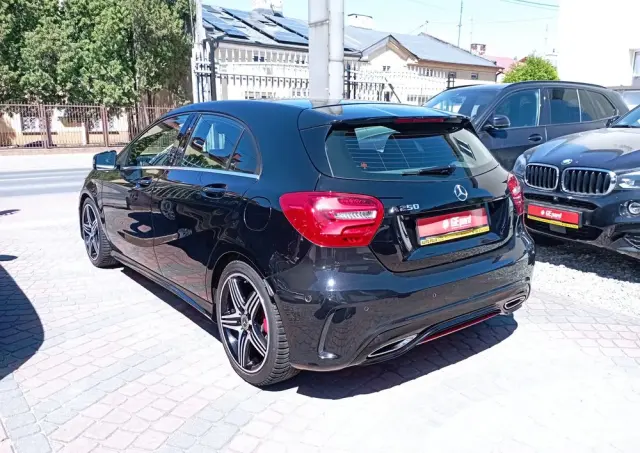 MERCEDES-BENZ Klasa A 250 7G-DCT Sport