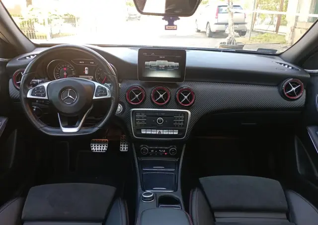 MERCEDES-BENZ Klasa A 250 7G-DCT Sport