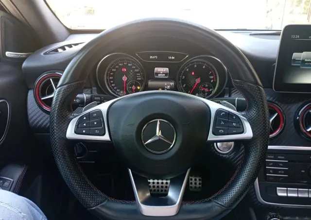 MERCEDES-BENZ Klasa A 250 7G-DCT Sport
