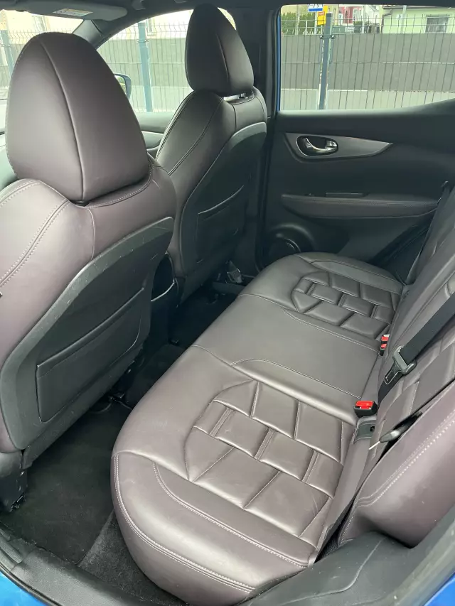 NISSAN Qashqai Tekna