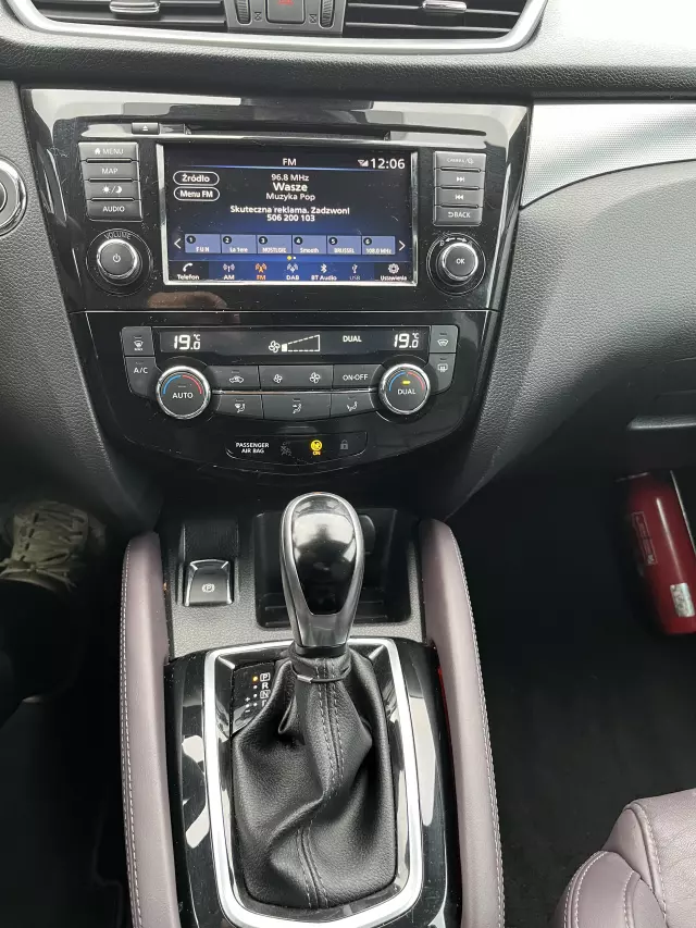 NISSAN Qashqai Tekna