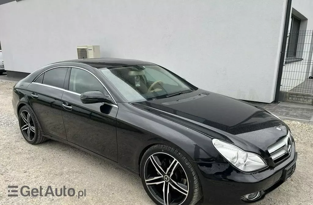 MERCEDES-BENZ CLS 