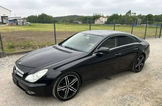 MERCEDES-BENZ CLS 