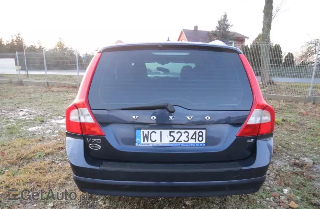 VOLVO V70 
