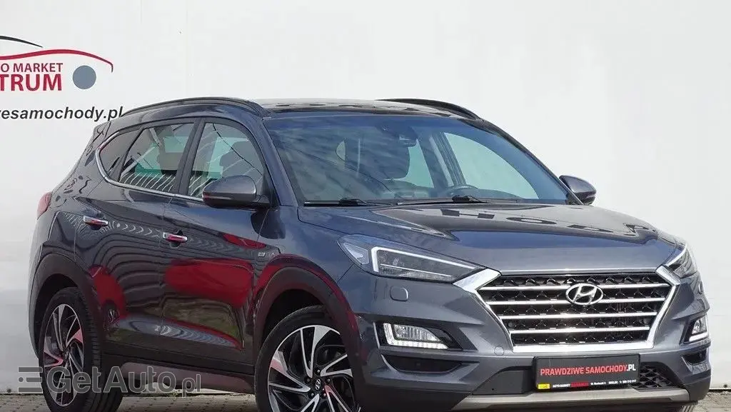 HYUNDAI Tucson 