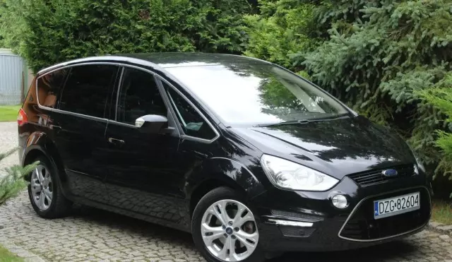 FORD S-MAX 
