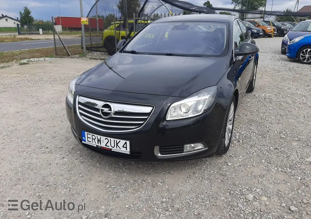 OPEL Insignia 1.6 Turbo Cosmo