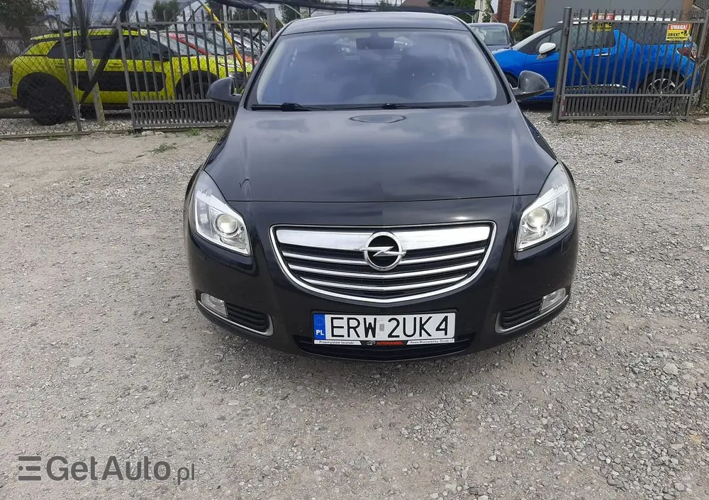 OPEL Insignia 1.6 Turbo Cosmo