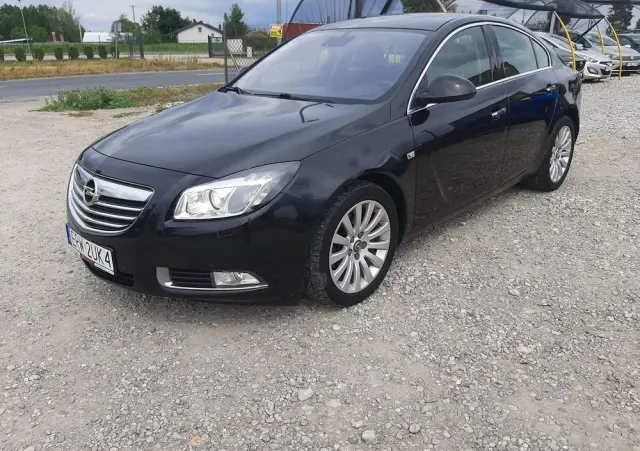 OPEL Insignia 1.6 Turbo Cosmo