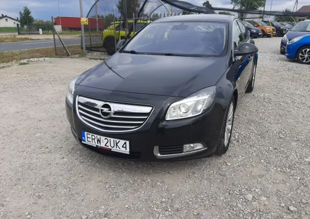 OPEL Insignia 1.6 Turbo Cosmo