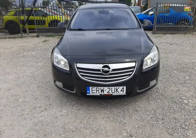 OPEL Insignia 1.6 Turbo Cosmo