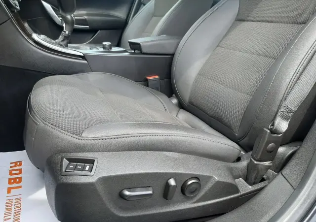 OPEL Insignia 1.6 Turbo Cosmo
