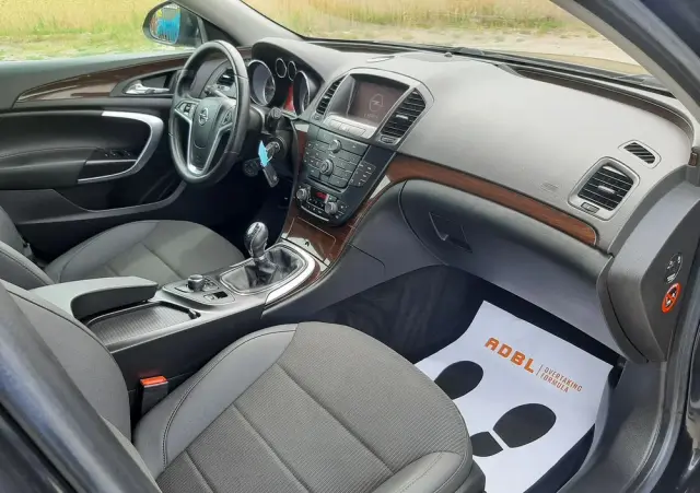 OPEL Insignia 1.6 Turbo Cosmo