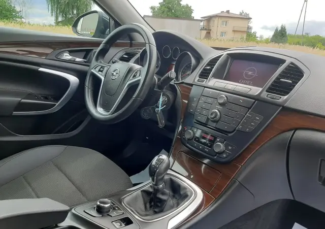 OPEL Insignia 1.6 Turbo Cosmo