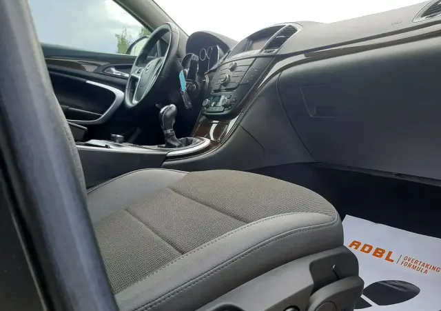 OPEL Insignia 1.6 Turbo Cosmo