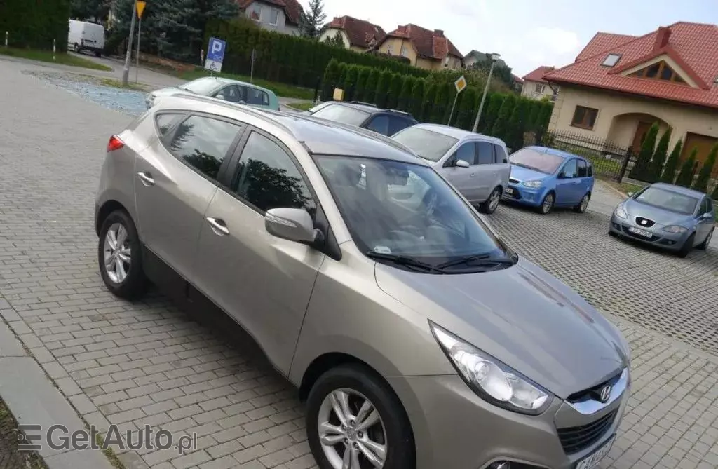 HYUNDAI Ix35 
