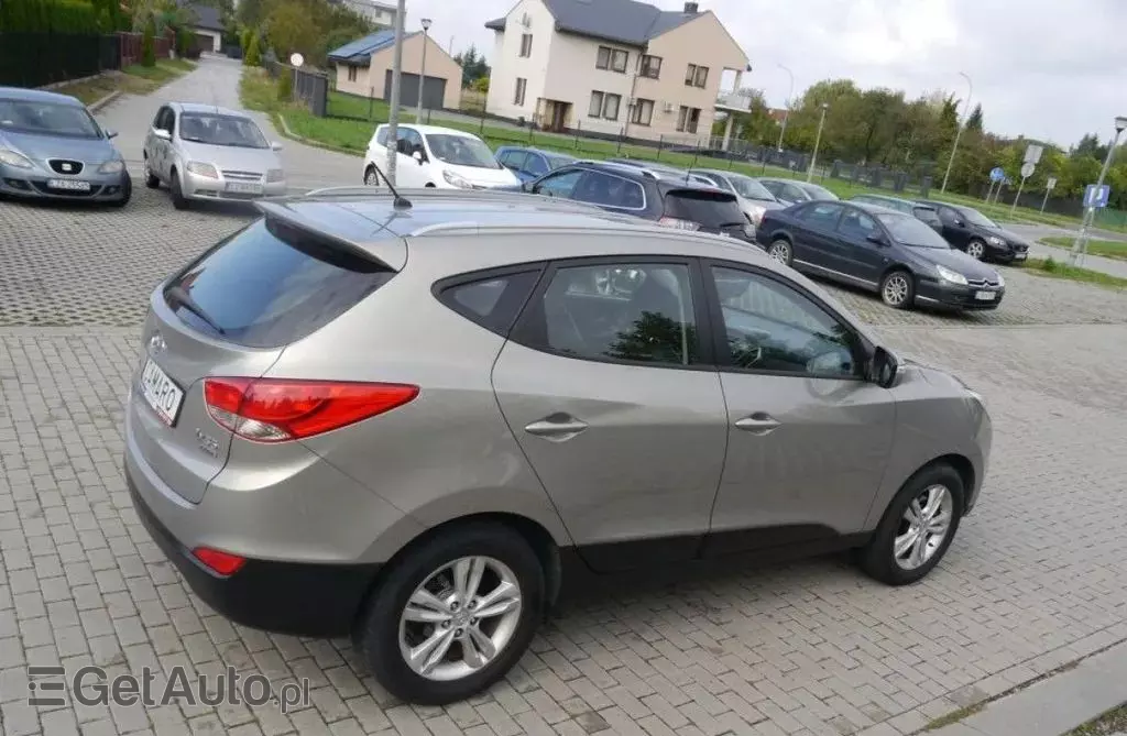 HYUNDAI Ix35 