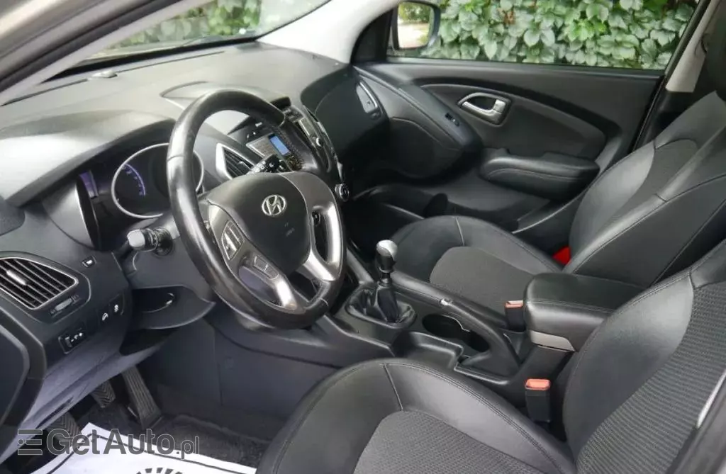HYUNDAI Ix35 