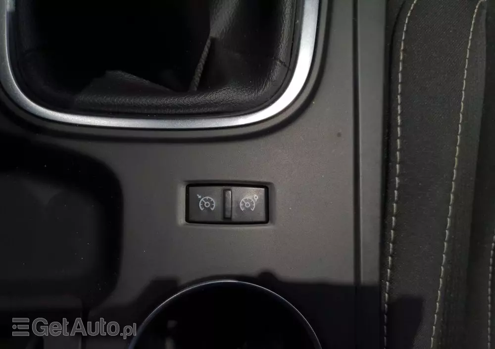 RENAULT Megane 1.6 SCe Zen