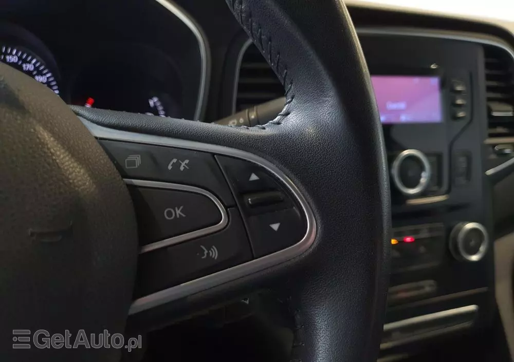 RENAULT Megane 1.6 SCe Zen