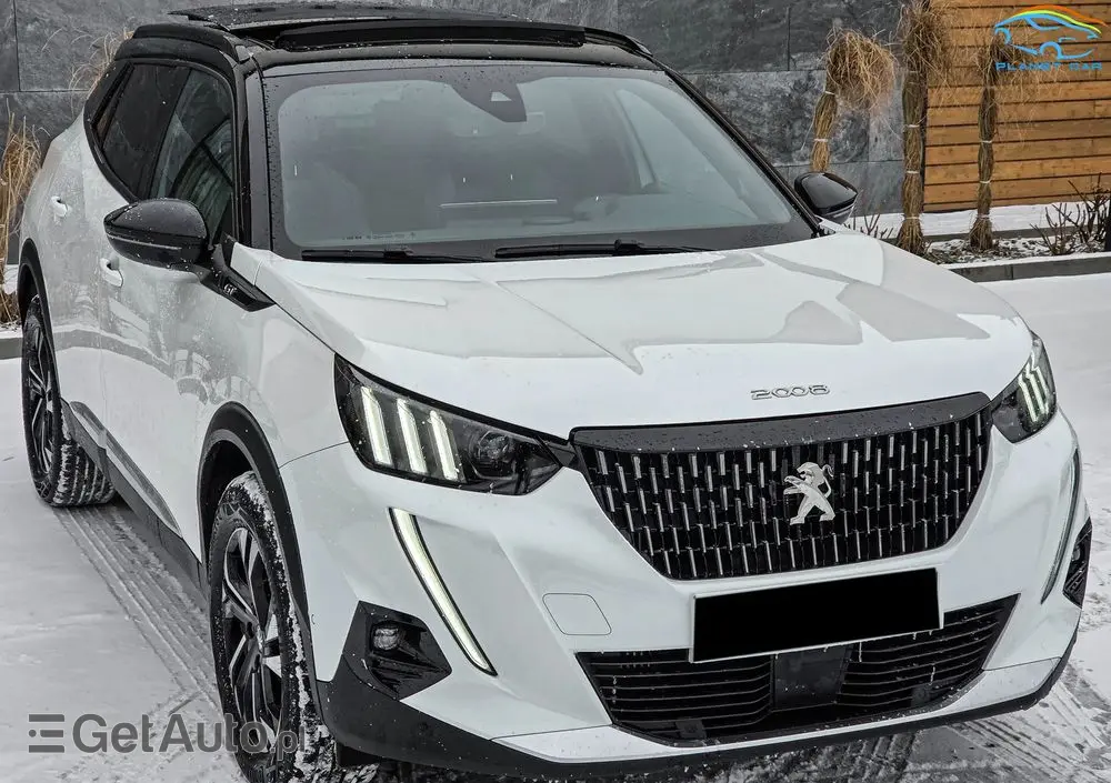 PEUGEOT 2008 PureTech 130 EAT8 GT