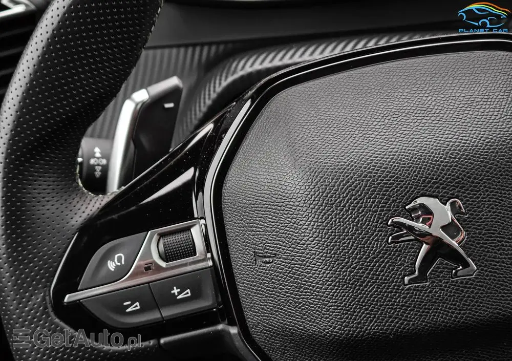 PEUGEOT 2008 PureTech 130 EAT8 GT