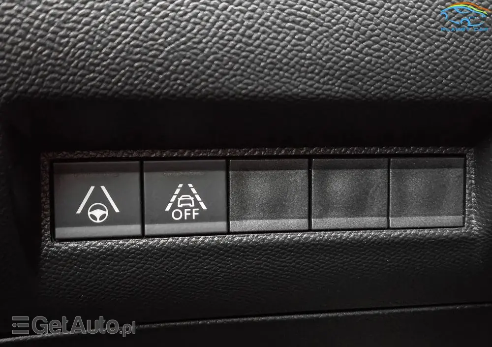 PEUGEOT 2008 PureTech 130 EAT8 GT