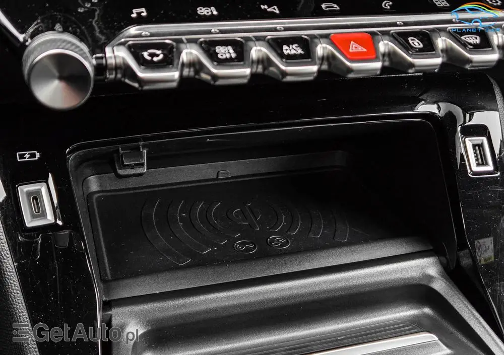 PEUGEOT 2008 PureTech 130 EAT8 GT