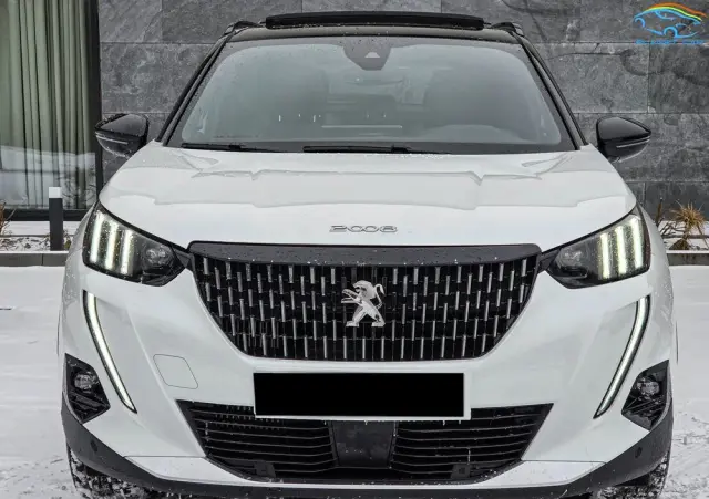 PEUGEOT 2008 PureTech 130 EAT8 GT