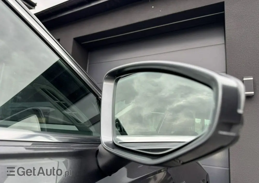 AUDI A6 Avant 40 TDI quattro S tronic S line