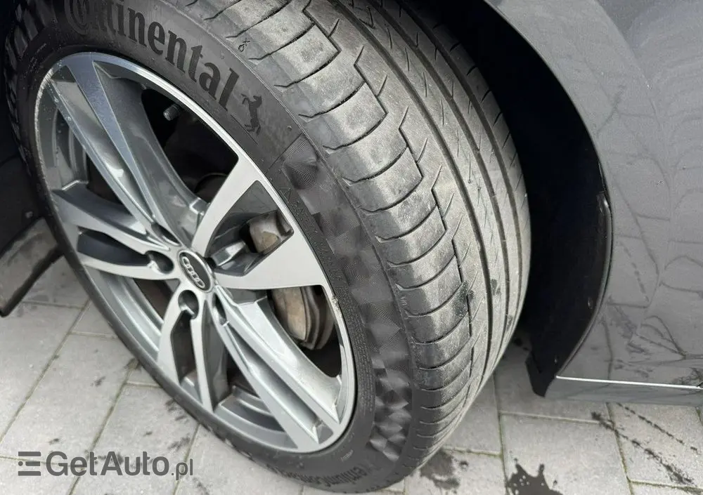 AUDI A6 Avant 40 TDI quattro S tronic S line