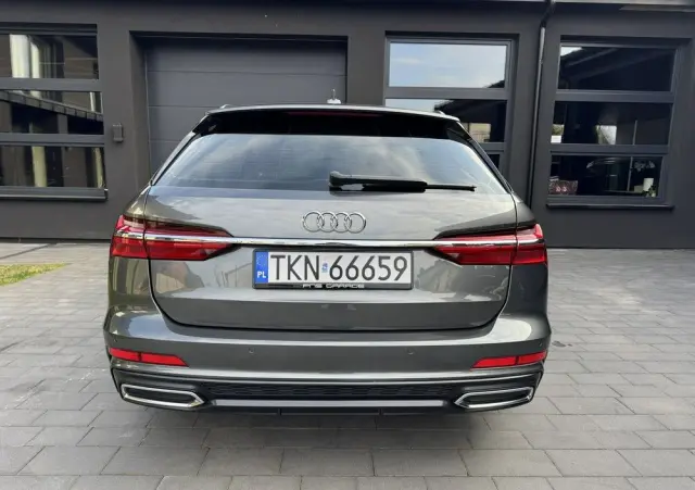 AUDI A6 Avant 40 TDI quattro S tronic S line